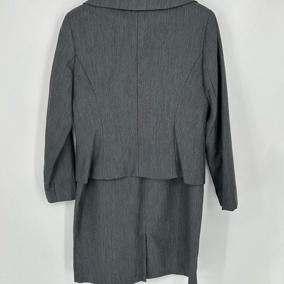 Giorgio Sant Angelo 2 Pc Skirt Suit Gray womens Sz 12 pleated collar career S6 - Picture 2 of 6